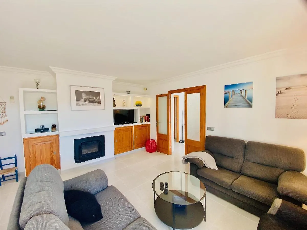 Big Sunny Apartment Near The Alcudia Beach!