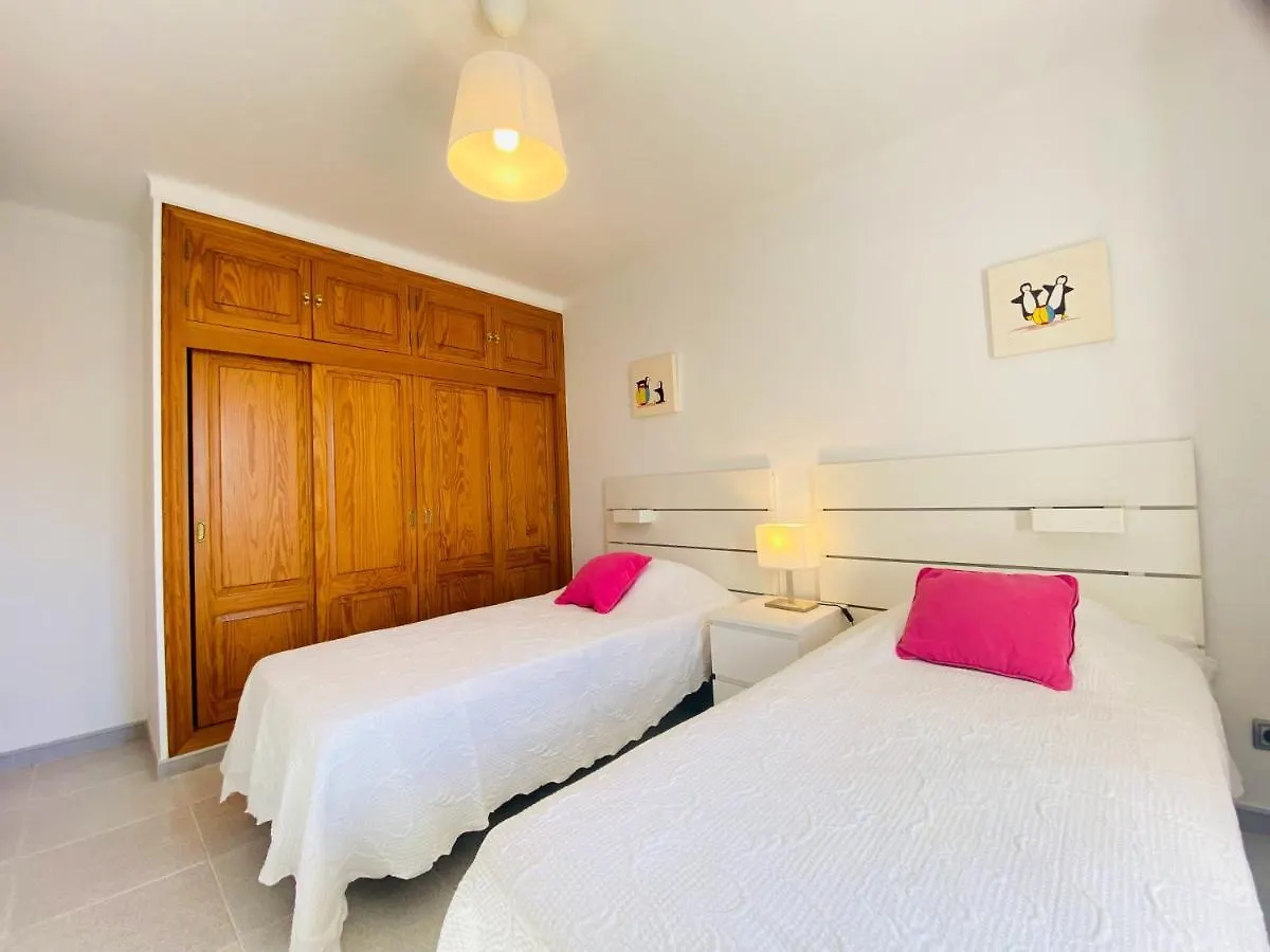 Big Sunny Apartment Near The Alcudia Beach!